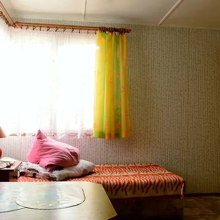 Letniskowe U Gosi ロッジ トシェンサチ